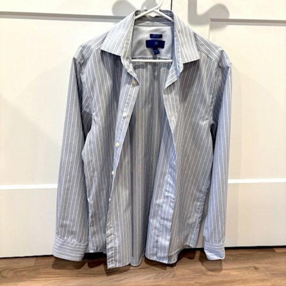 Egara Non-Iron Long Sleeve Dress Shirt - Men’s Large (EUC) - Picture 3 of 9